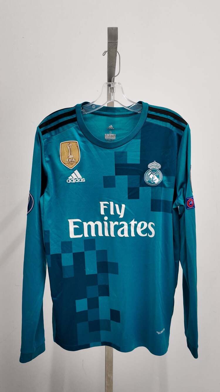 Cristiano Ronaldo Real Madrid 2017-18 Away Long Sleeve Jersey – Teal (Small)